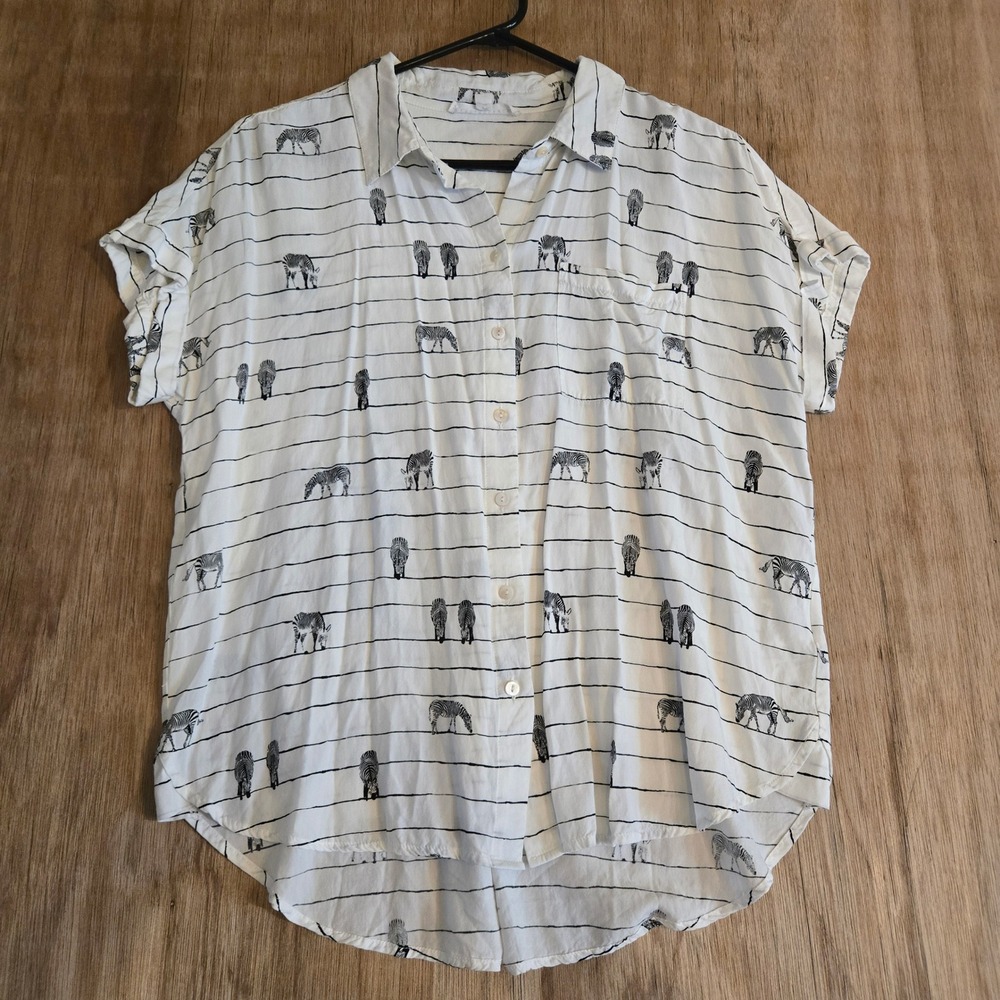 Jane + Delancey White Zebra Stripe Rayon Button Down Shirt Medium